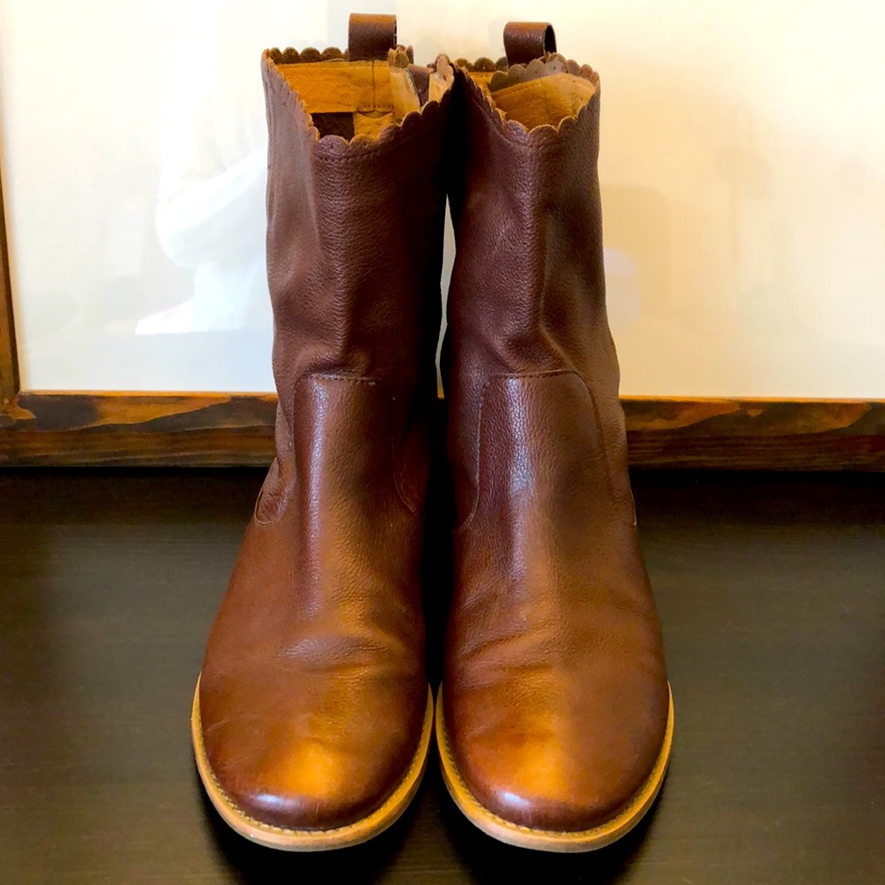 Jack Rogers Carly Scalloped Leather Boot
